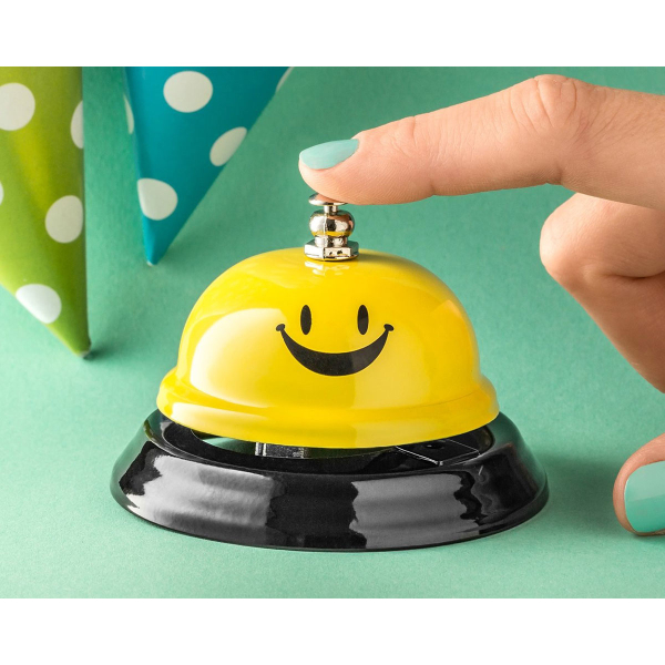 Hotelski zvonec – Ring for a Smile